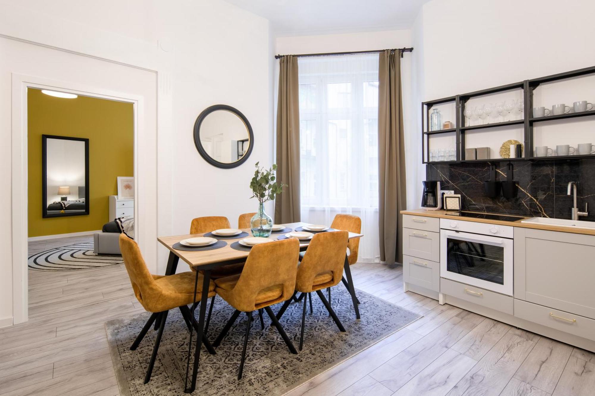 Wawelove Pilsudskiego - 3 Bedroom Apt. With Balcony And Free Parking! Krakow Ngoại thất bức ảnh
